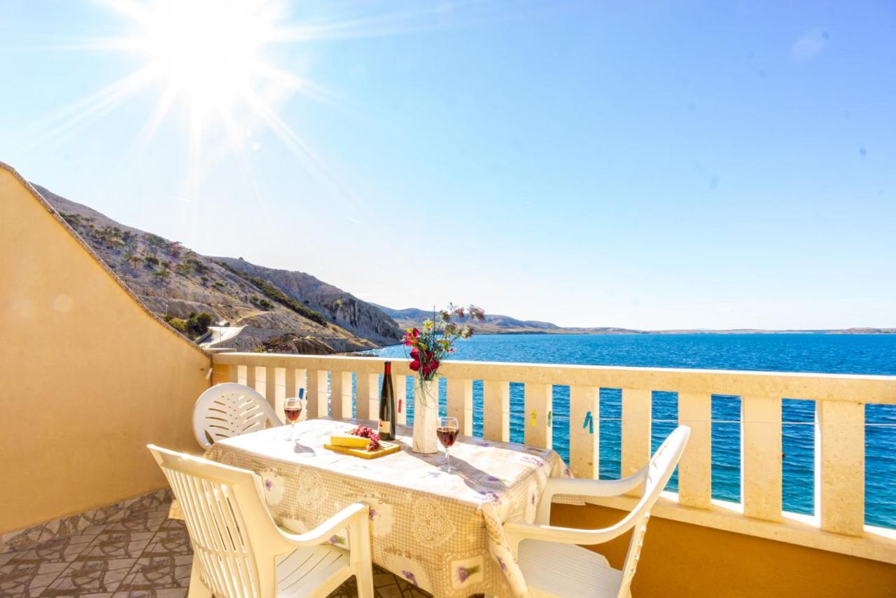 Kustic At The Beach Metajna Exterior foto